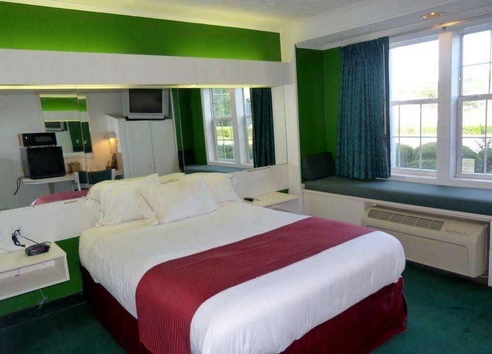 Holiday Lodge - Greensboro/Lake Oconee Bagian luar foto