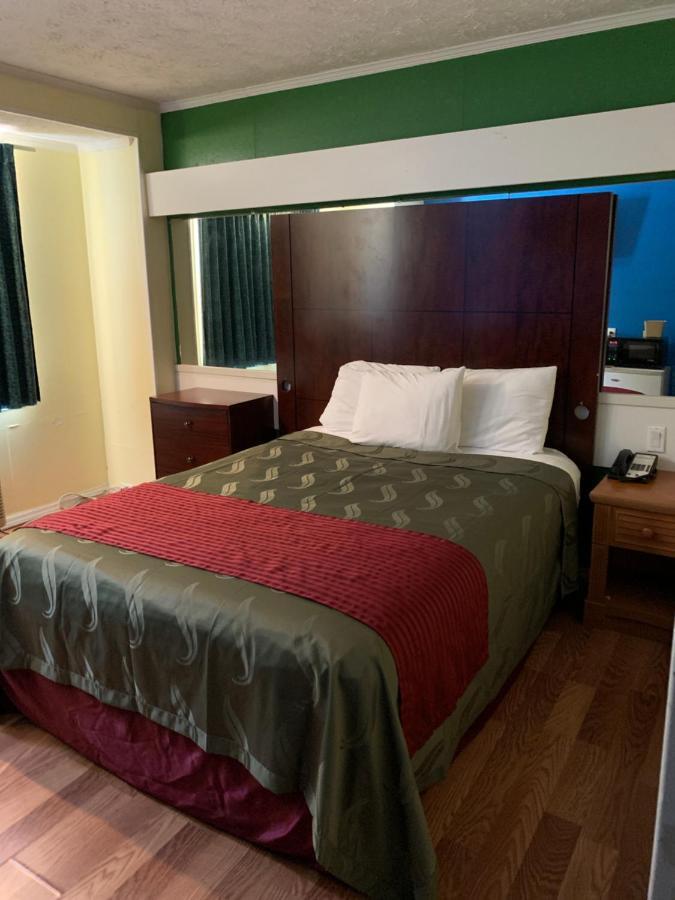 Holiday Lodge - Greensboro/Lake Oconee Bagian luar foto